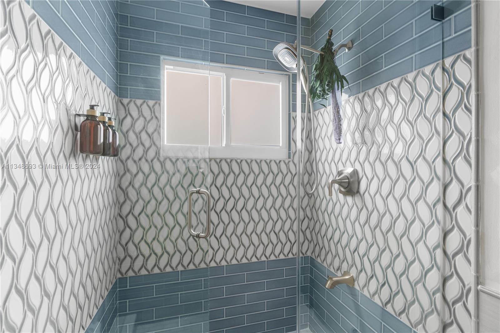 OAKLANE 1ST ADD - Residential