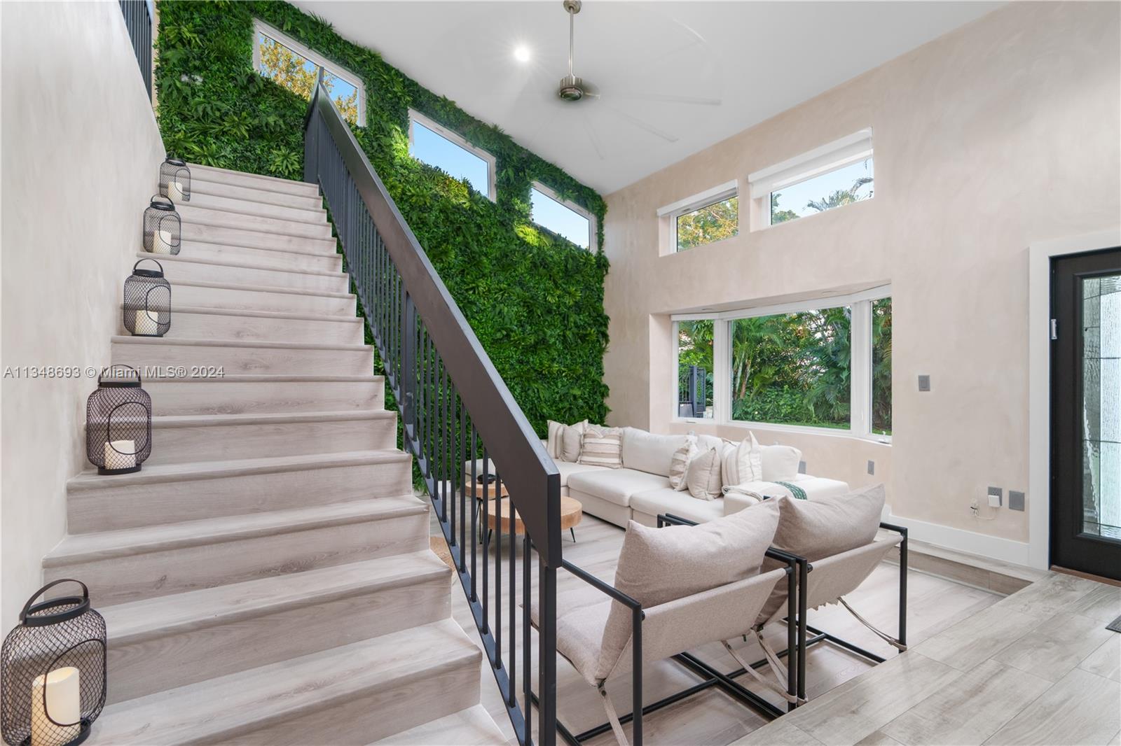 OAKLANE 1ST ADD - Residential