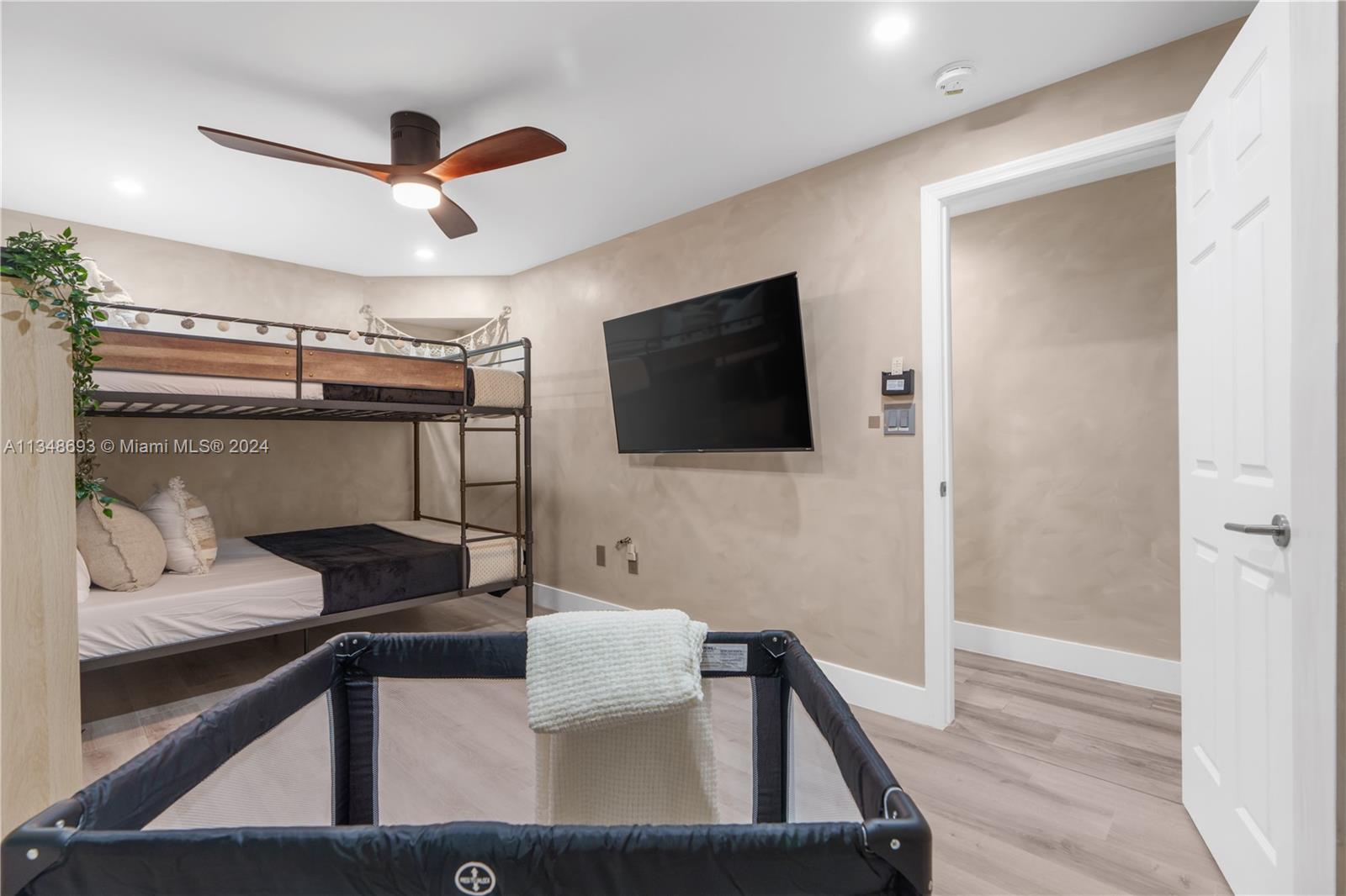 OAKLANE 1ST ADD - Residential