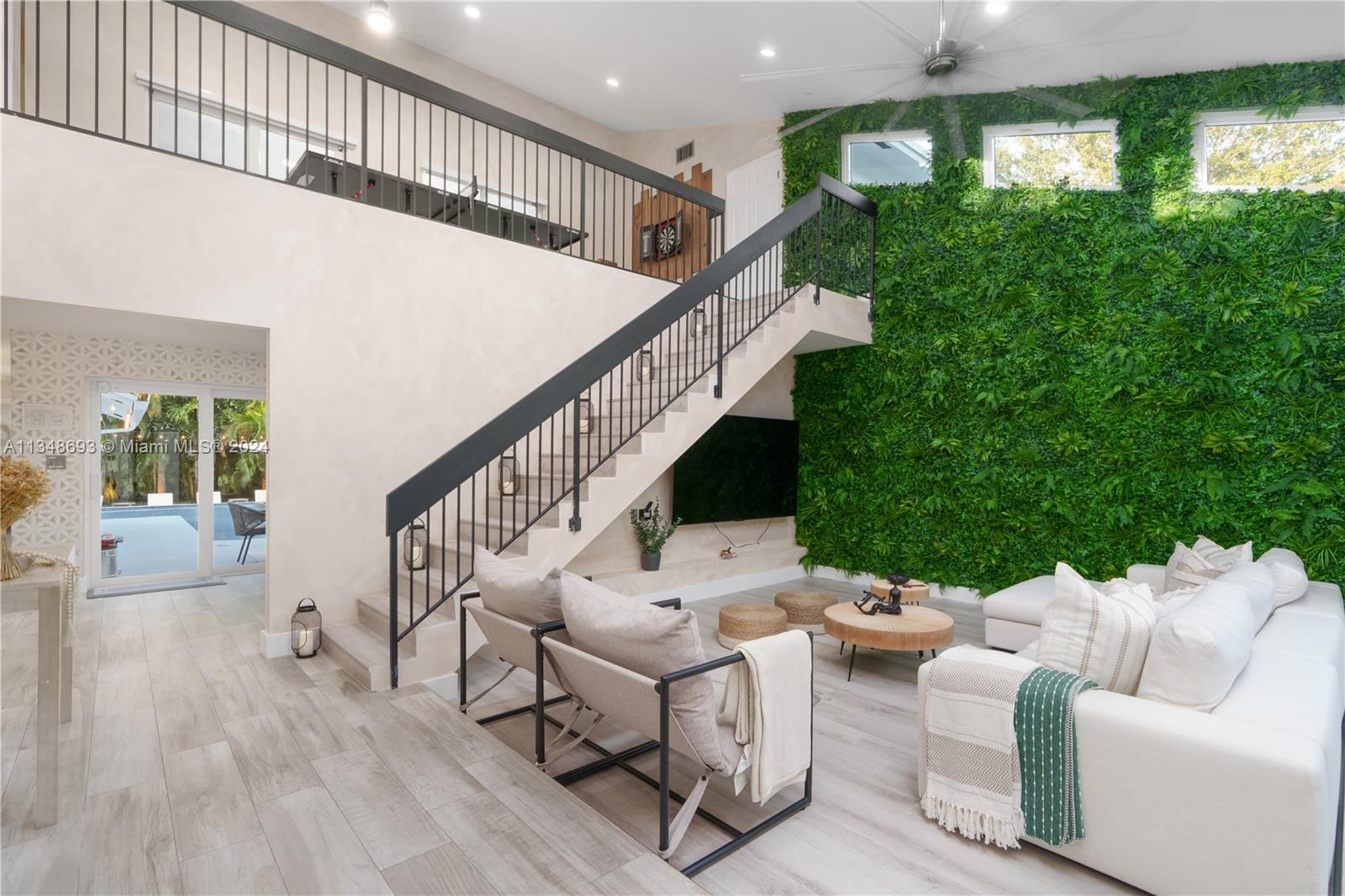 OAKLANE 1ST ADD - Residential