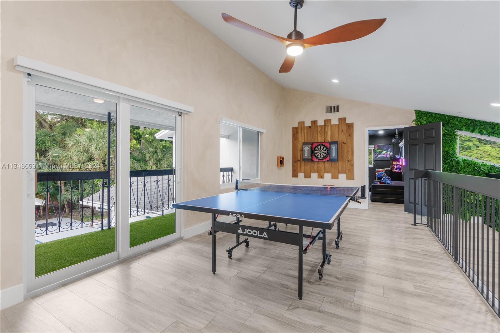 OAKLANE 1ST ADD - Residential