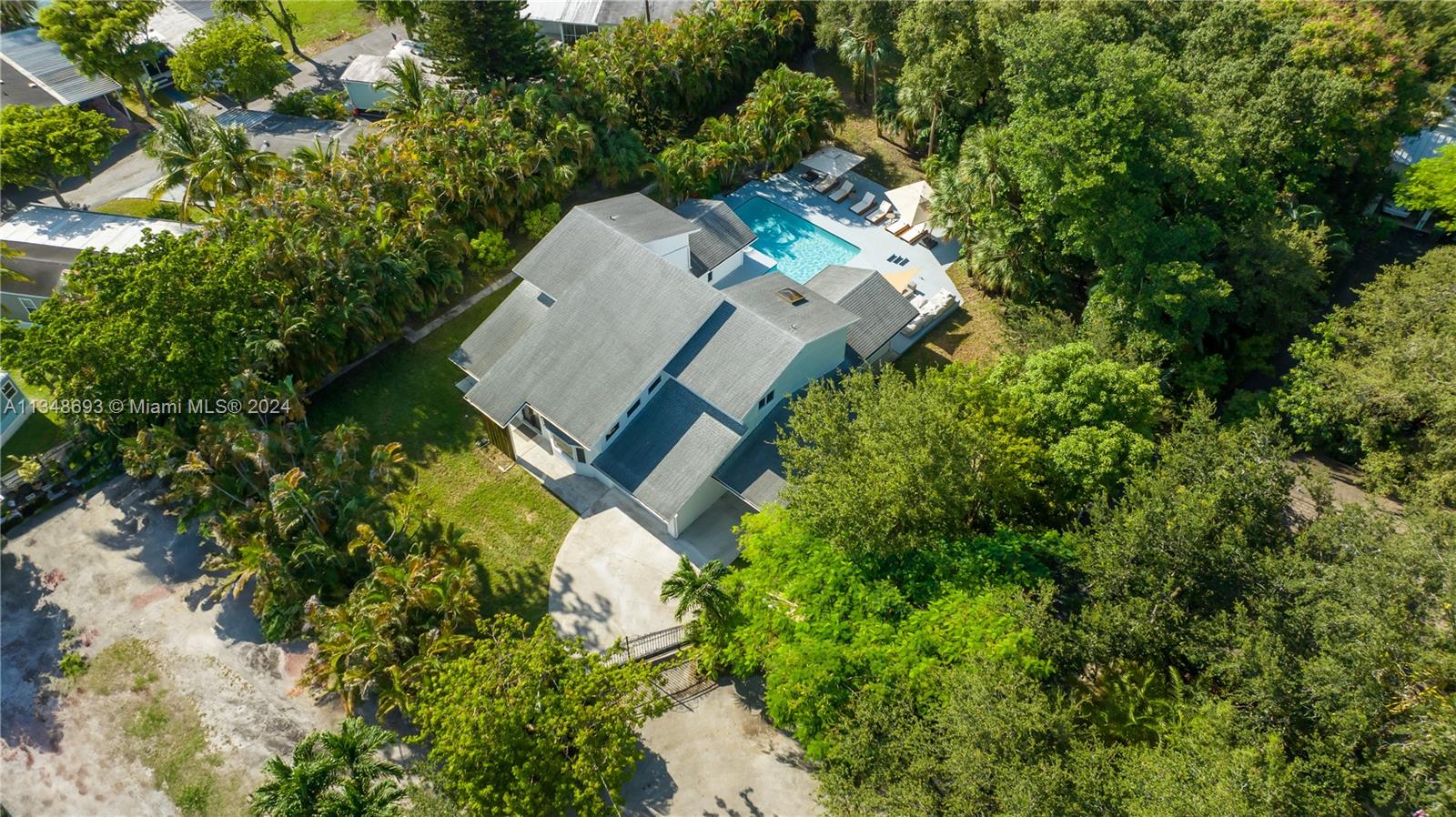 OAKLANE 1ST ADD - Residential