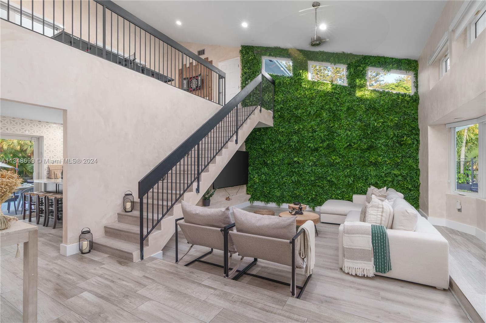 OAKLANE 1ST ADD - Residential