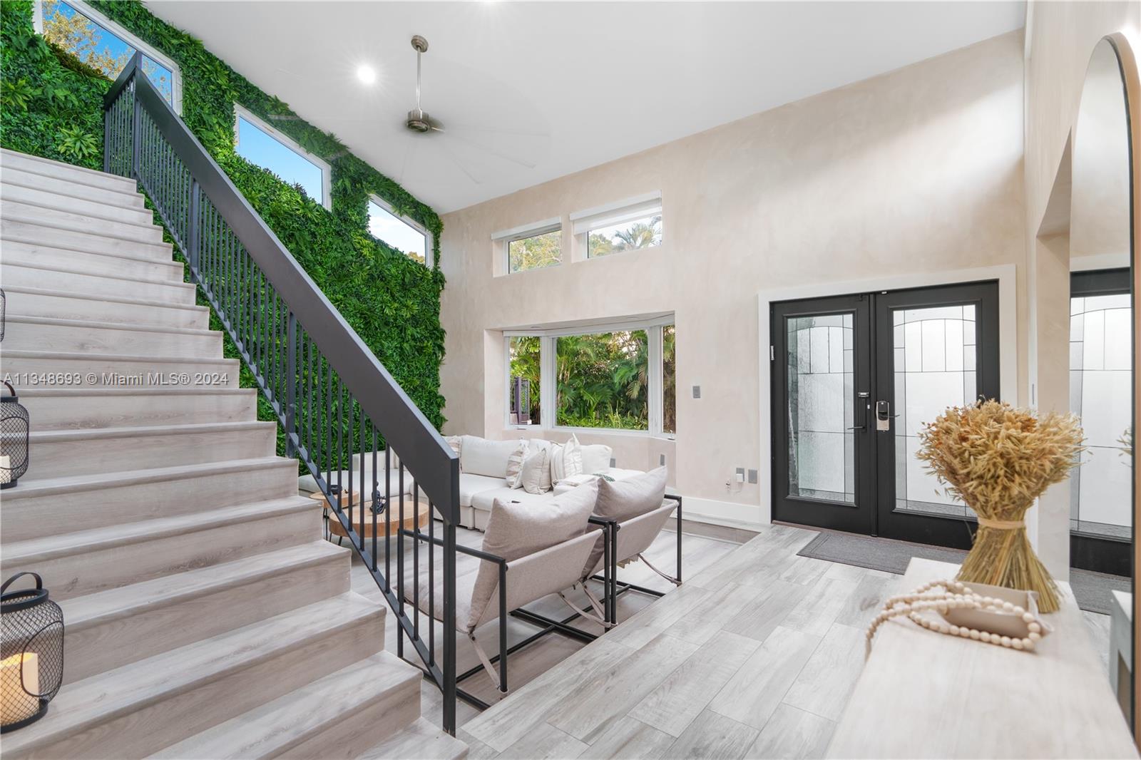 OAKLANE 1ST ADD - Residential