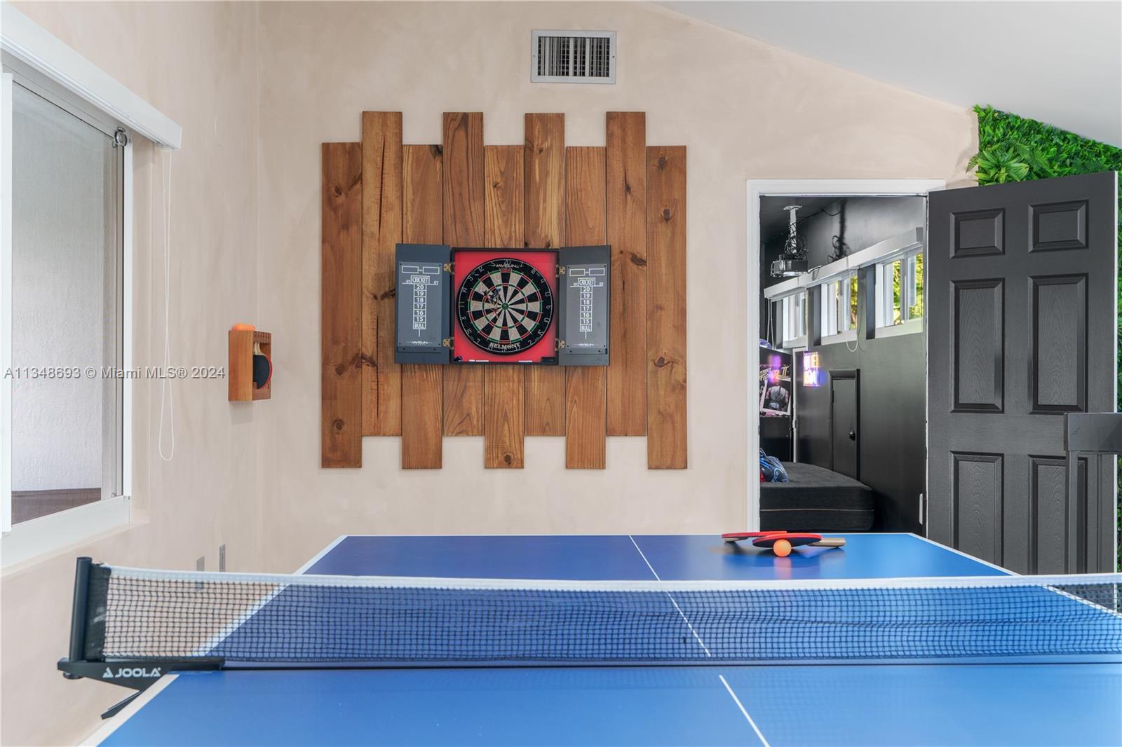 OAKLANE 1ST ADD - Residential