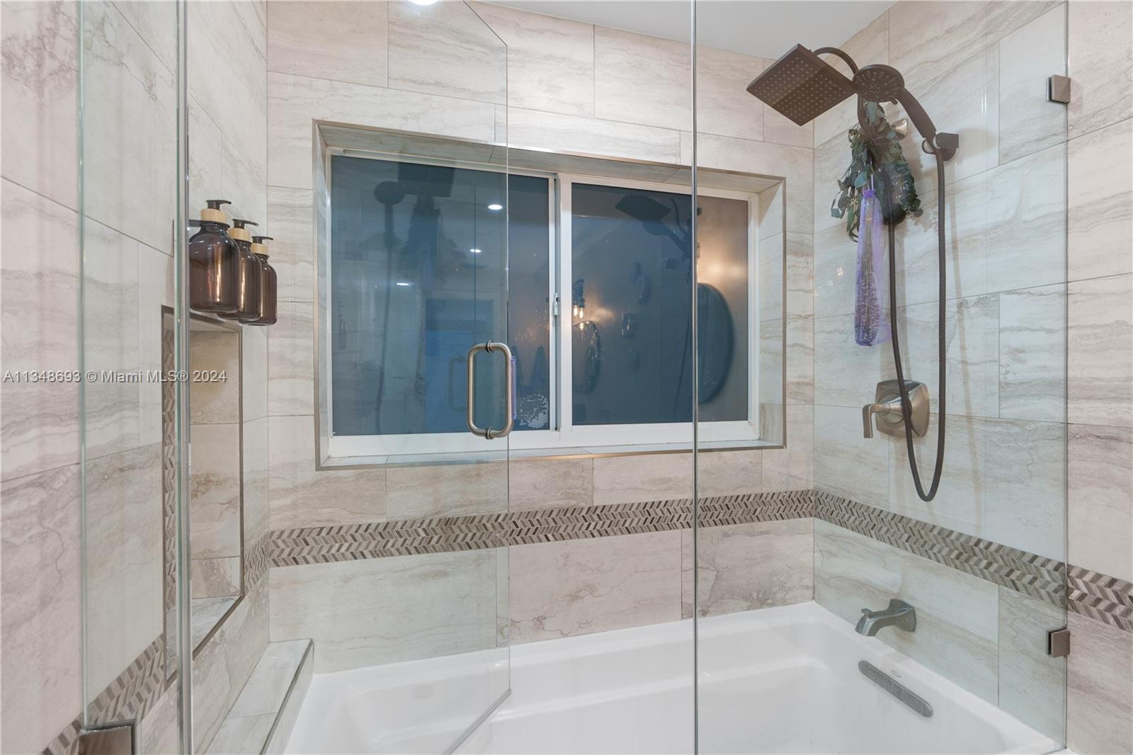 OAKLANE 1ST ADD - Residential