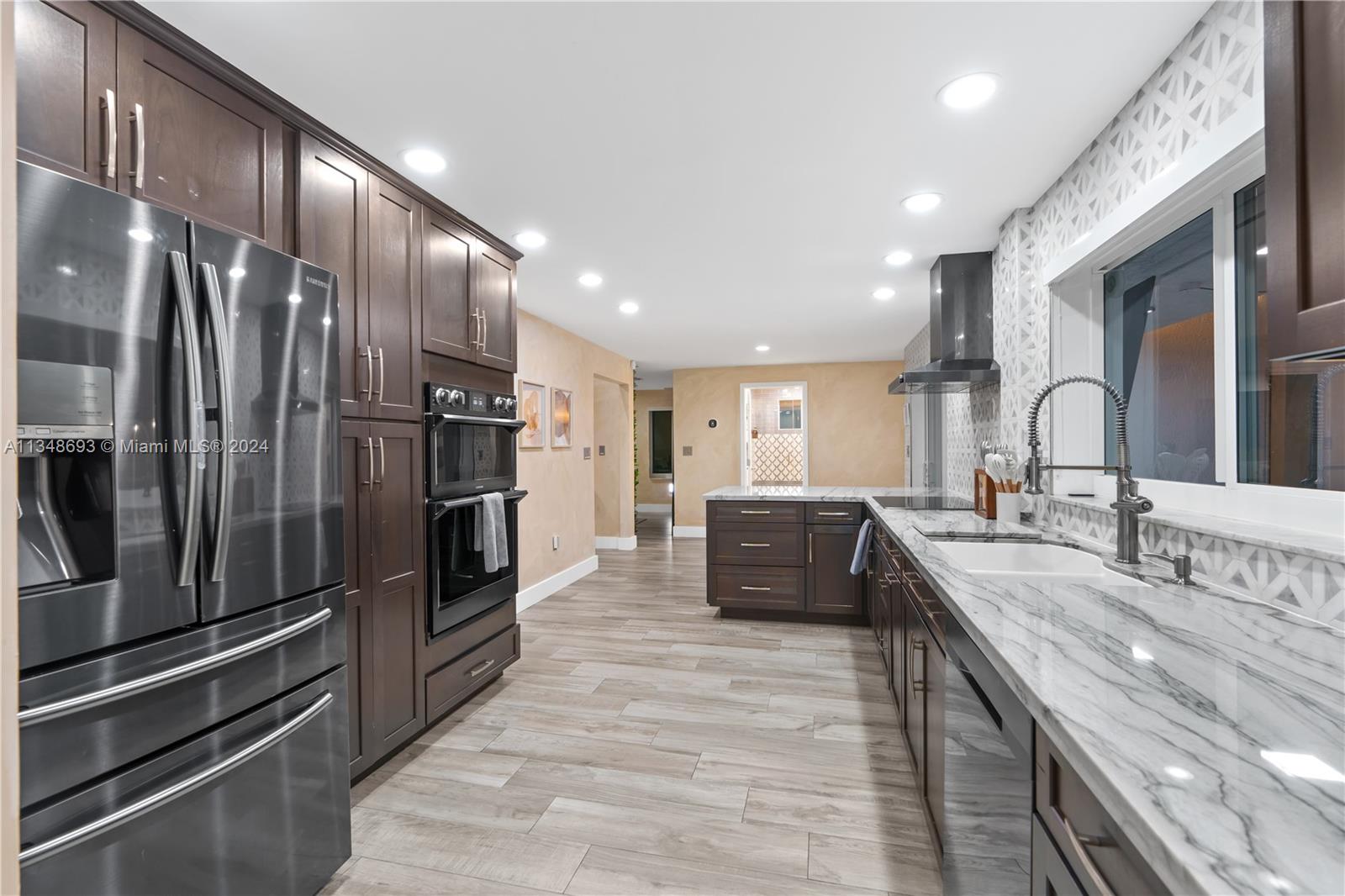 OAKLANE 1ST ADD - Residential