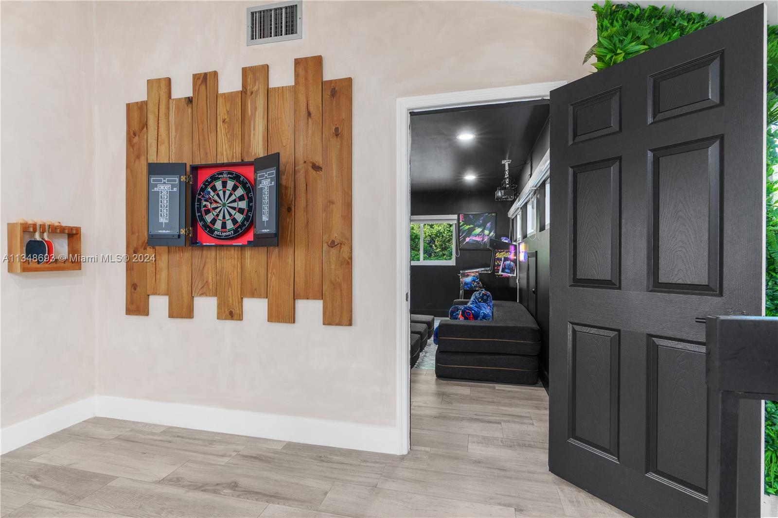 OAKLANE 1ST ADD - Residential