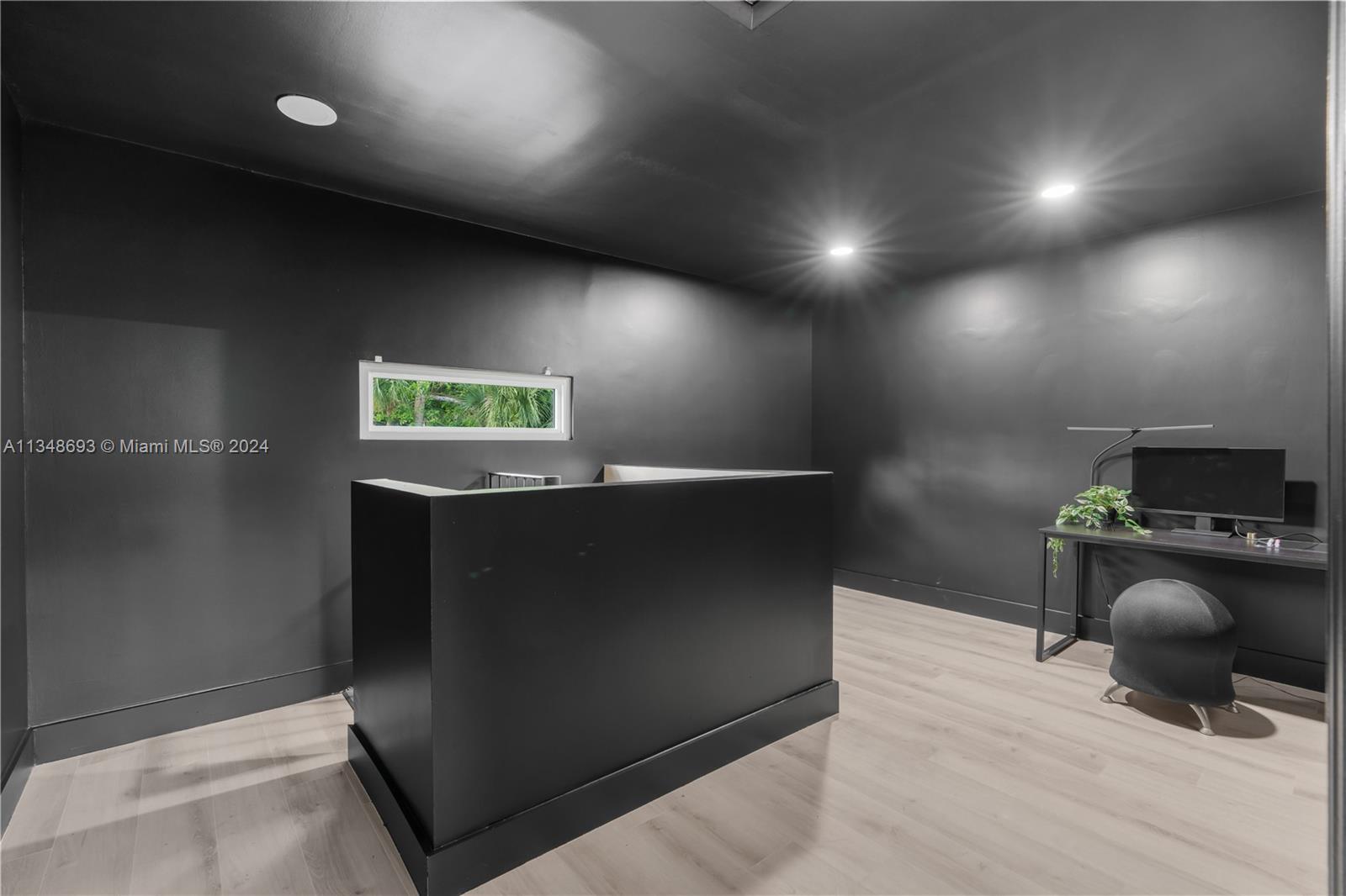 OAKLANE 1ST ADD - Residential