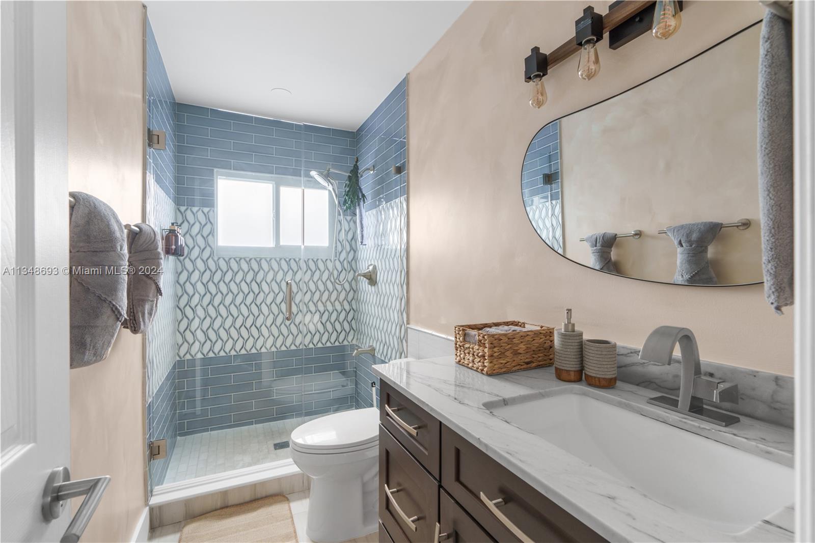 OAKLANE 1ST ADD - Residential