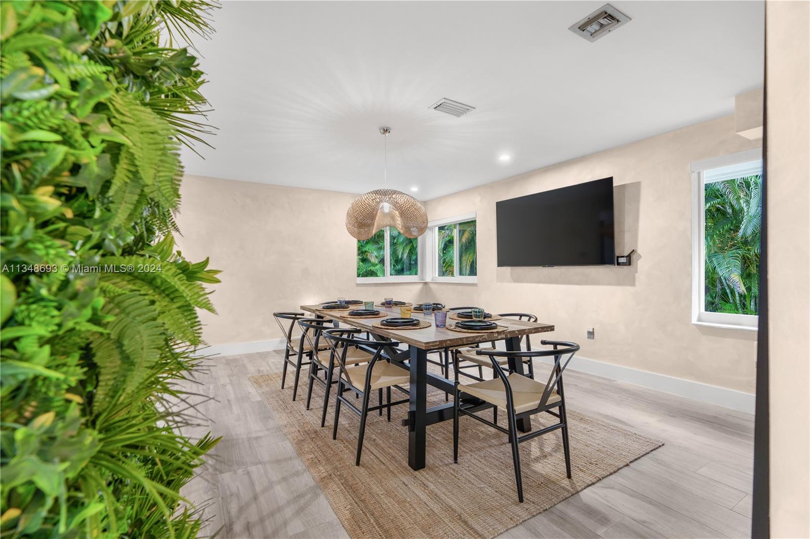 OAKLANE 1ST ADD - Residential