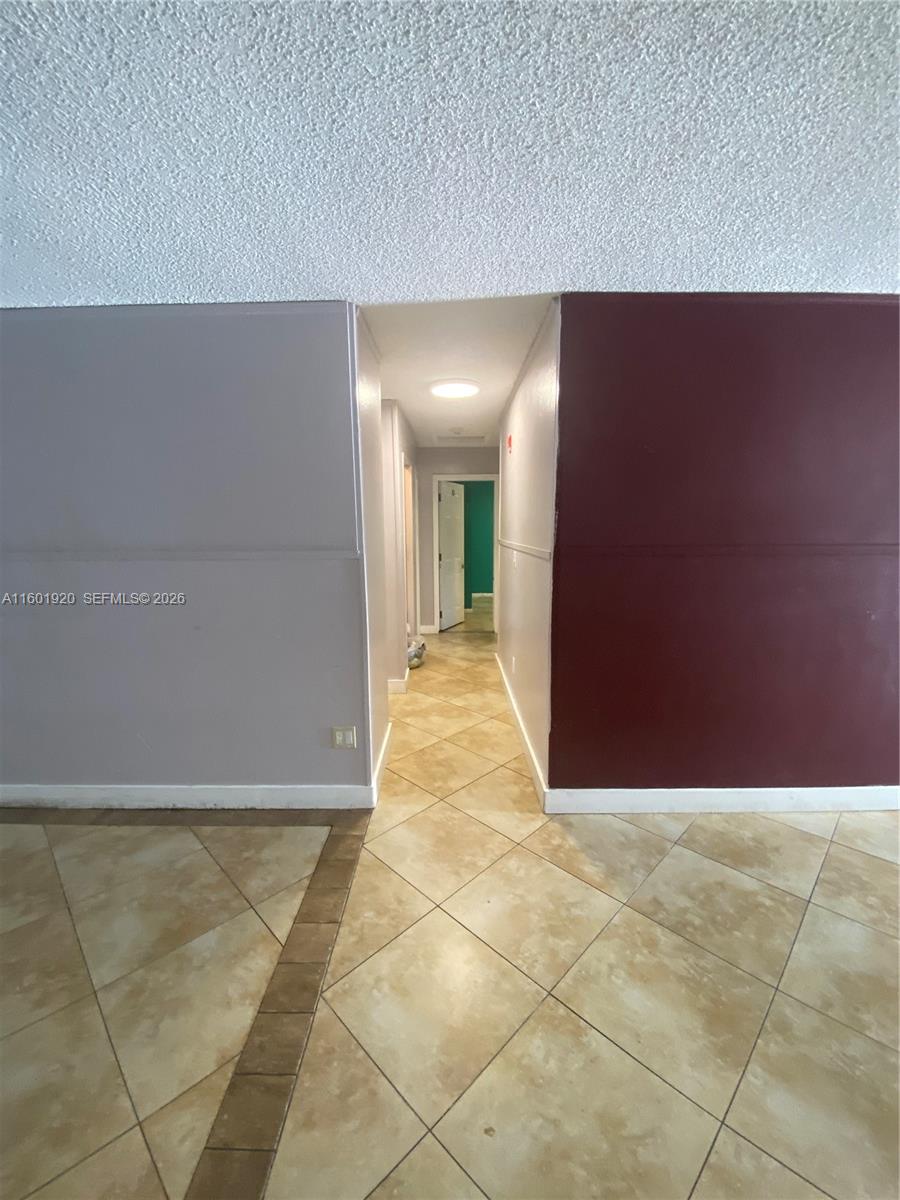 LAKE OSBORNE HEIGHTS - Residential