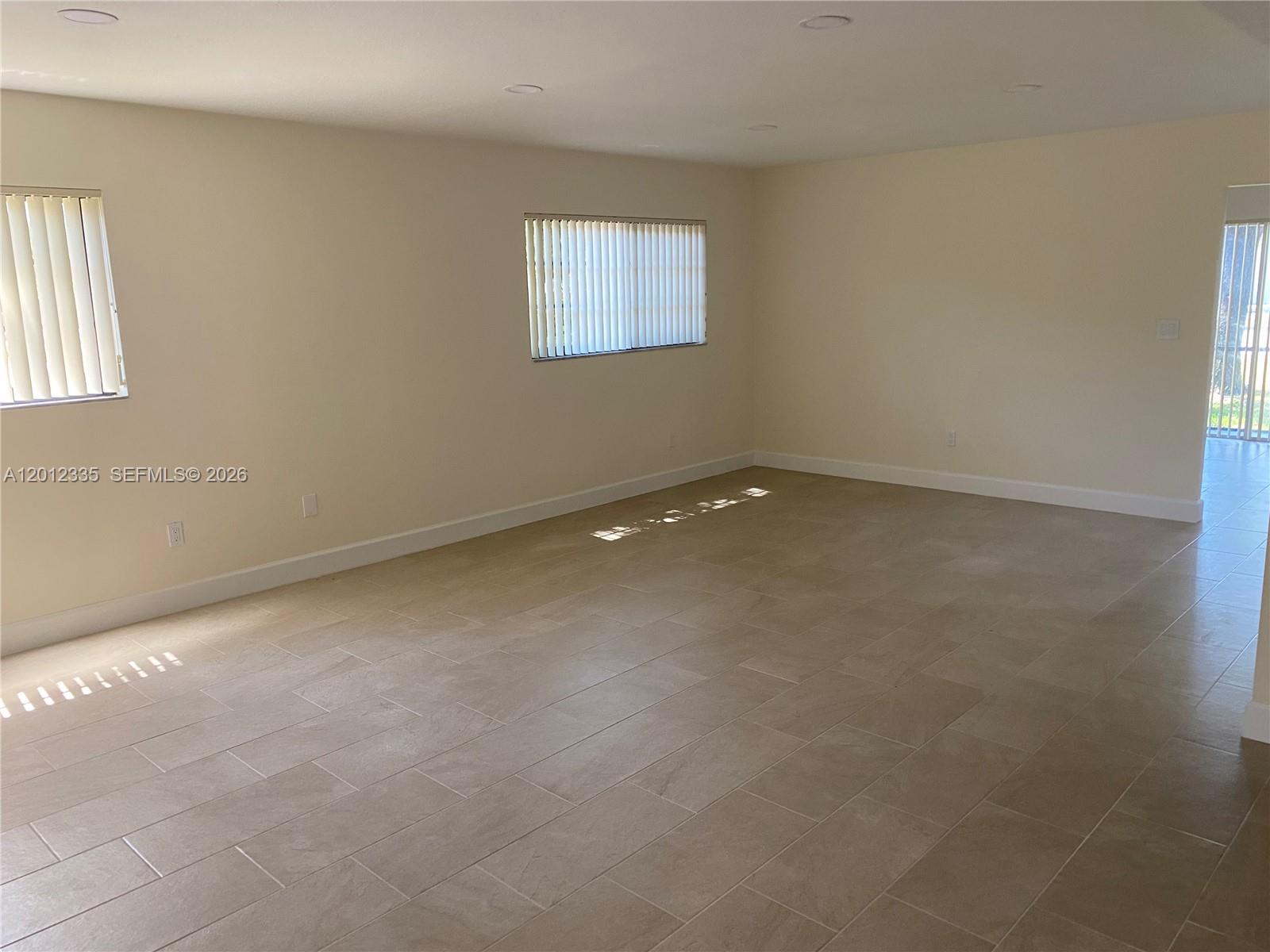 TARACOMA TOWNHOMES CONDO - Residential Lease