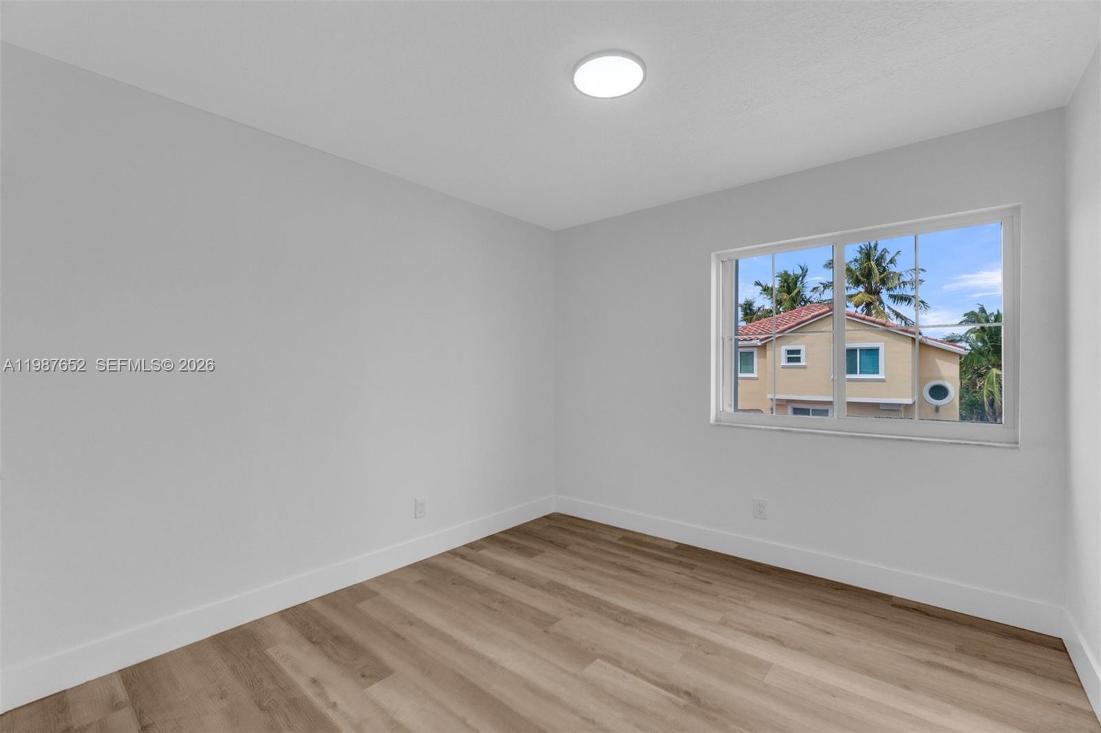 U S LEND LEASE PLAT NO ON - Residential