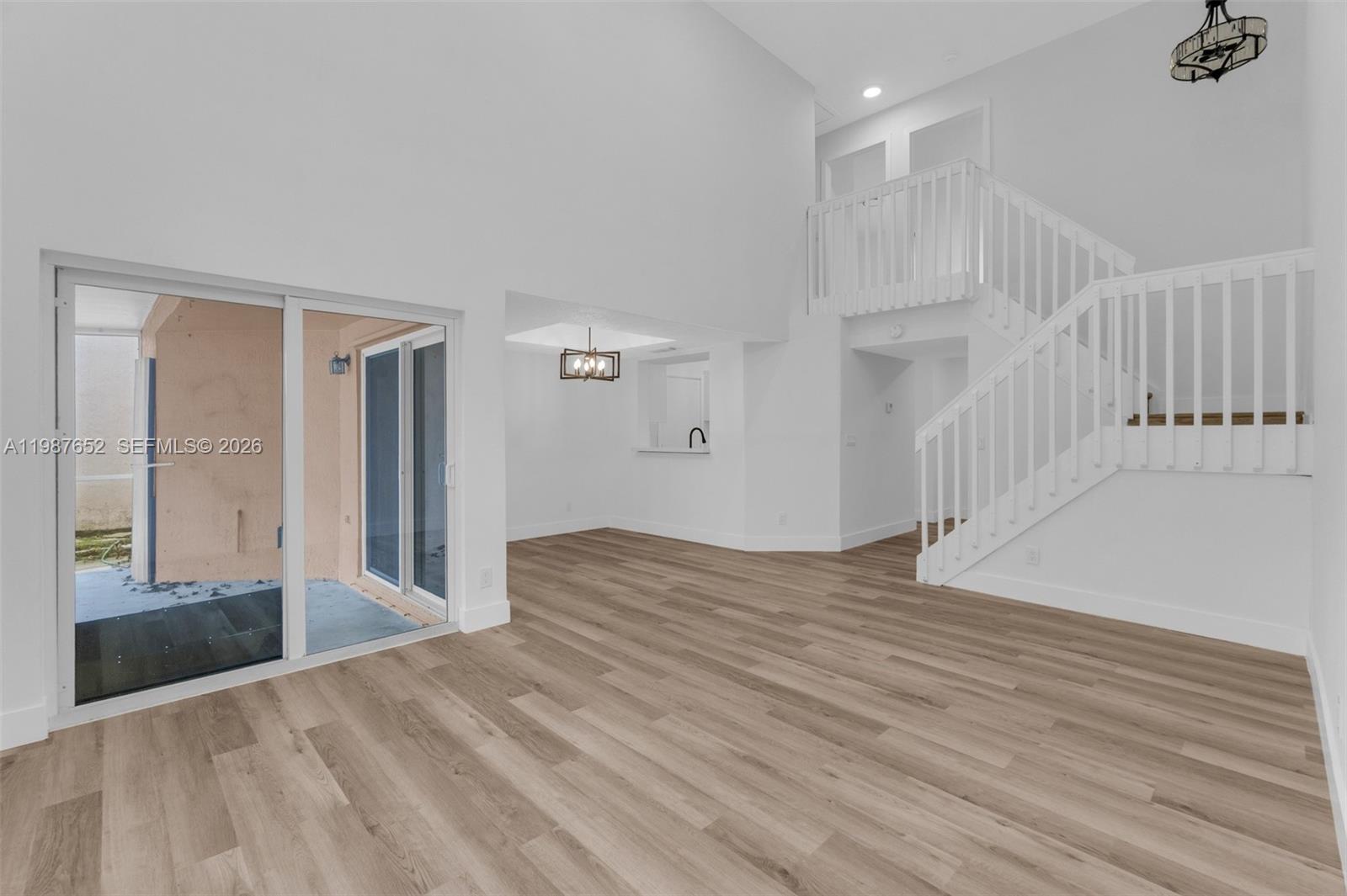 U S LEND LEASE PLAT NO ON - Residential