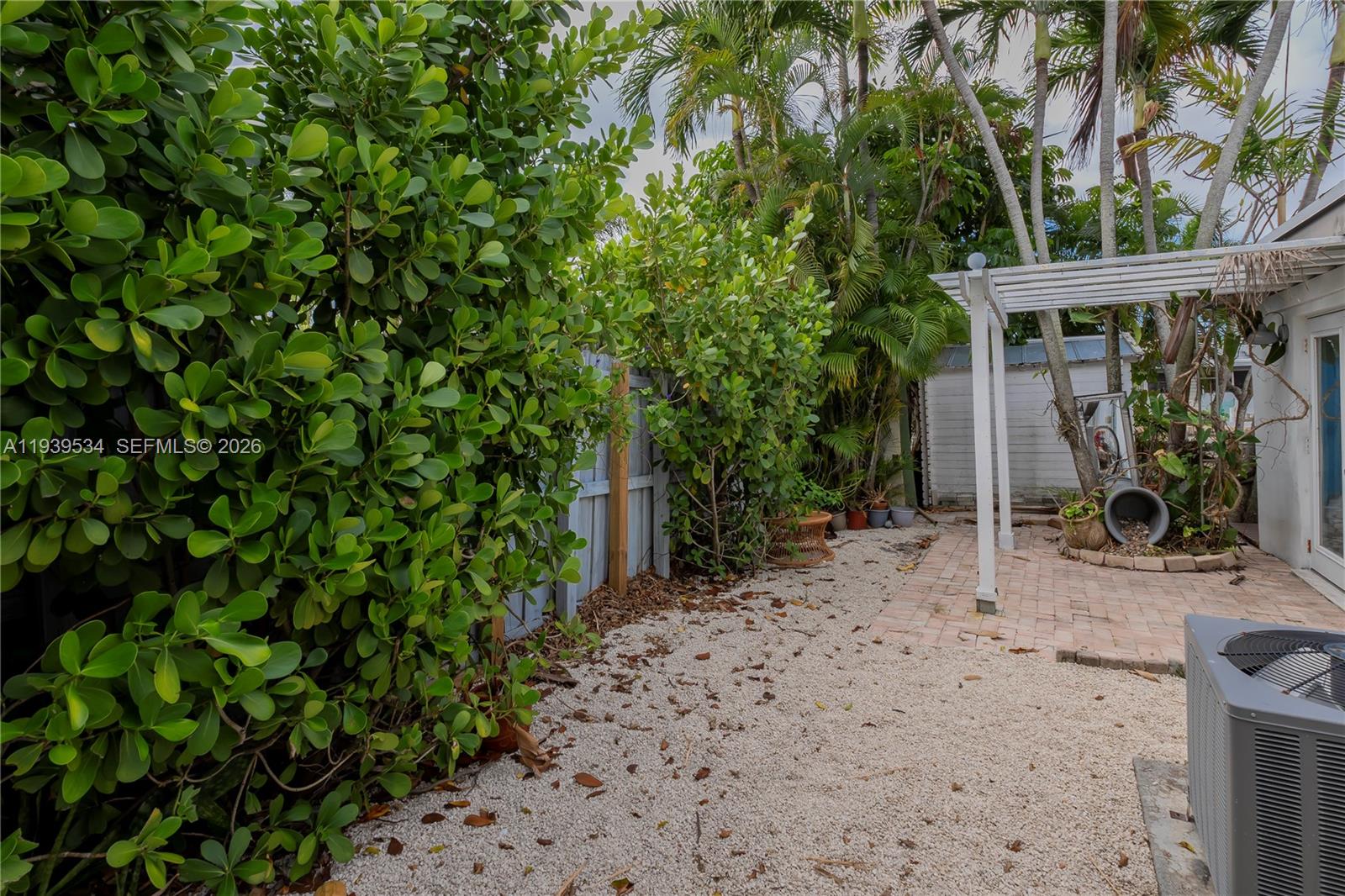 LOOK HOMESITES NO 4 - Residential