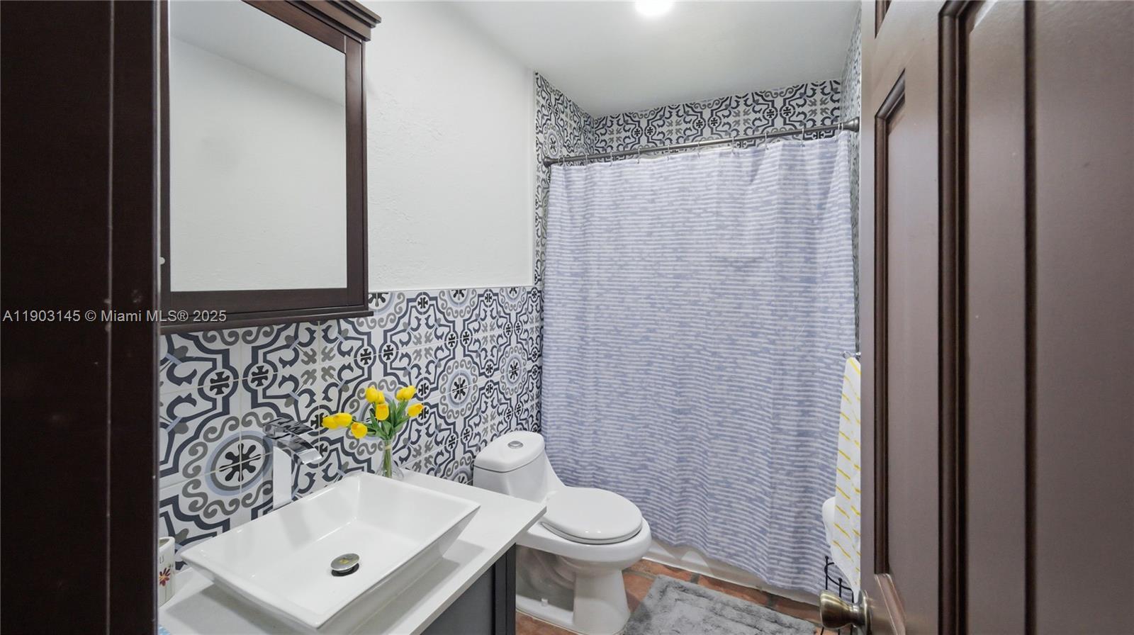 ALADDIN CITY - Residential