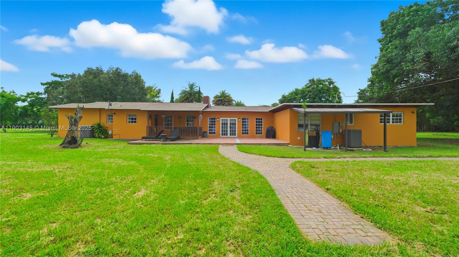 ALADDIN CITY - Residential