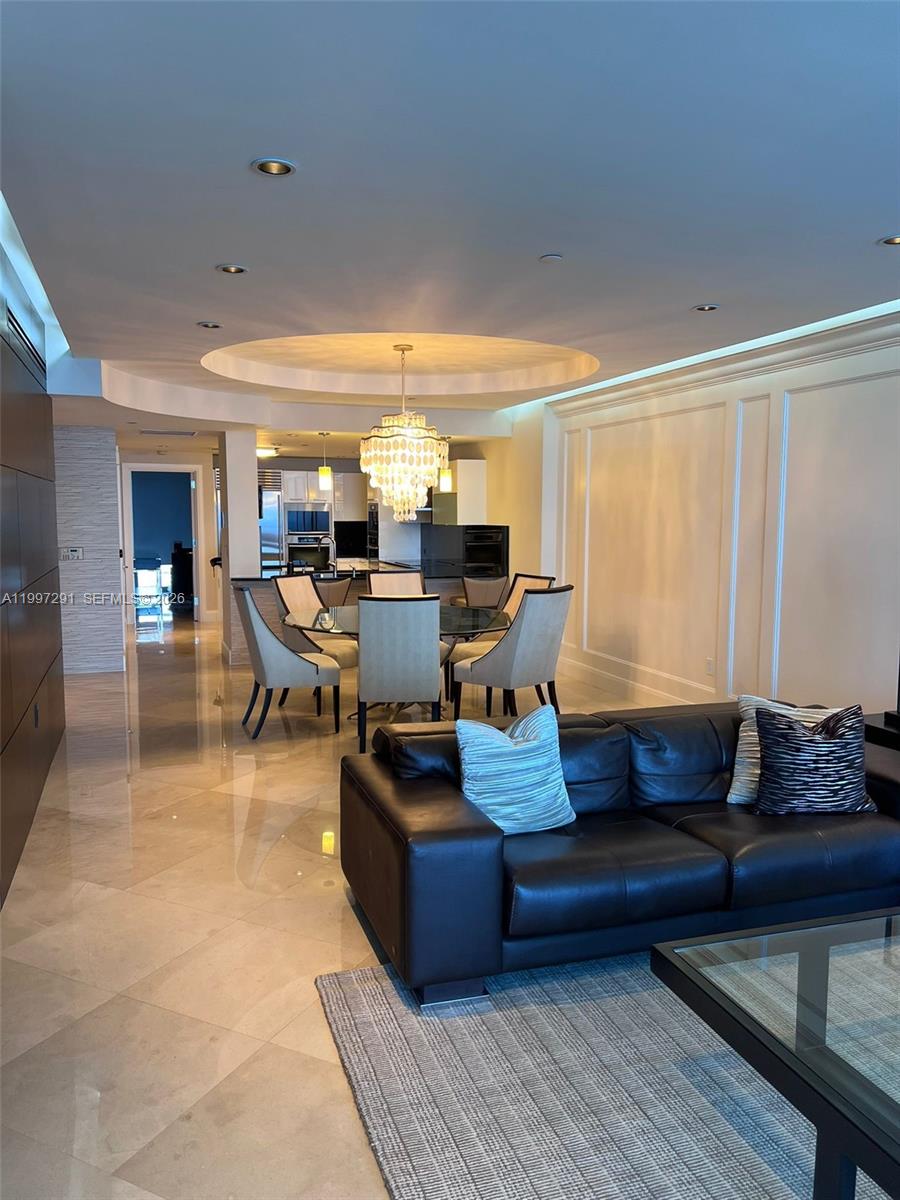 17121 Collins Ave 3304