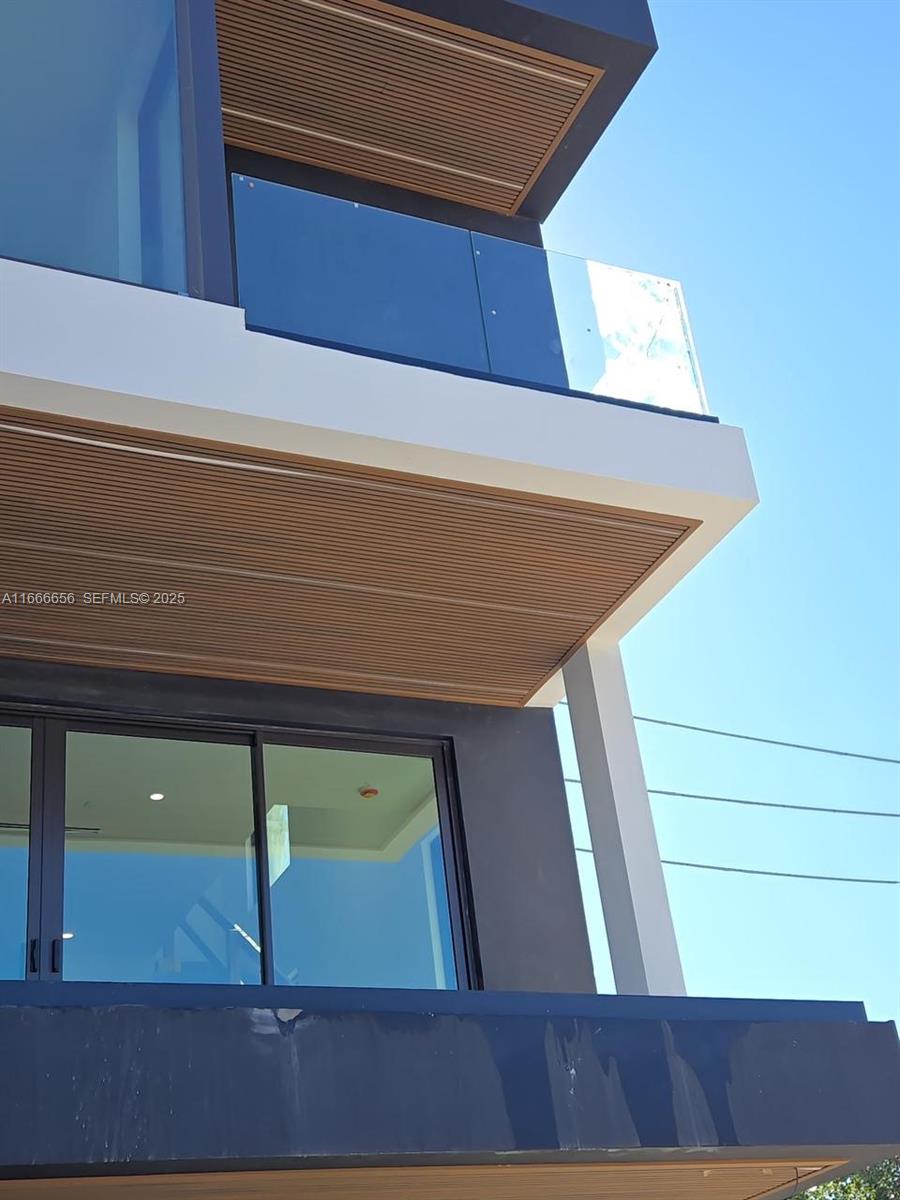 ATLANTIC VIEW - Residential