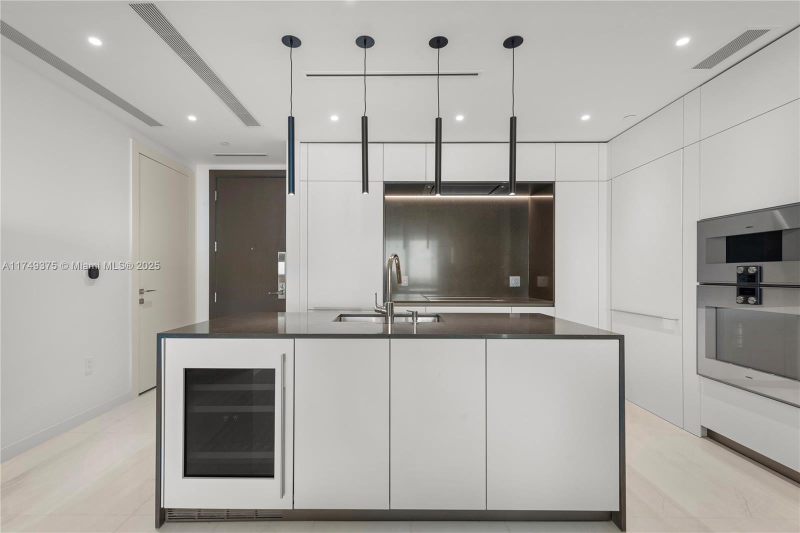 Aston Martin Residences - Residential