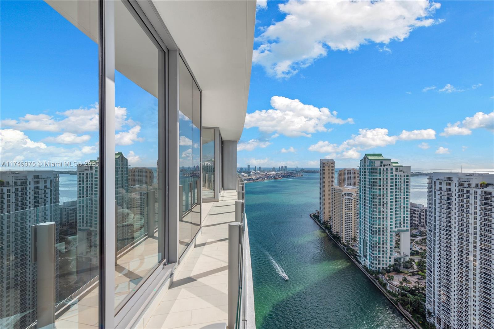 Aston Martin Residences - Residential