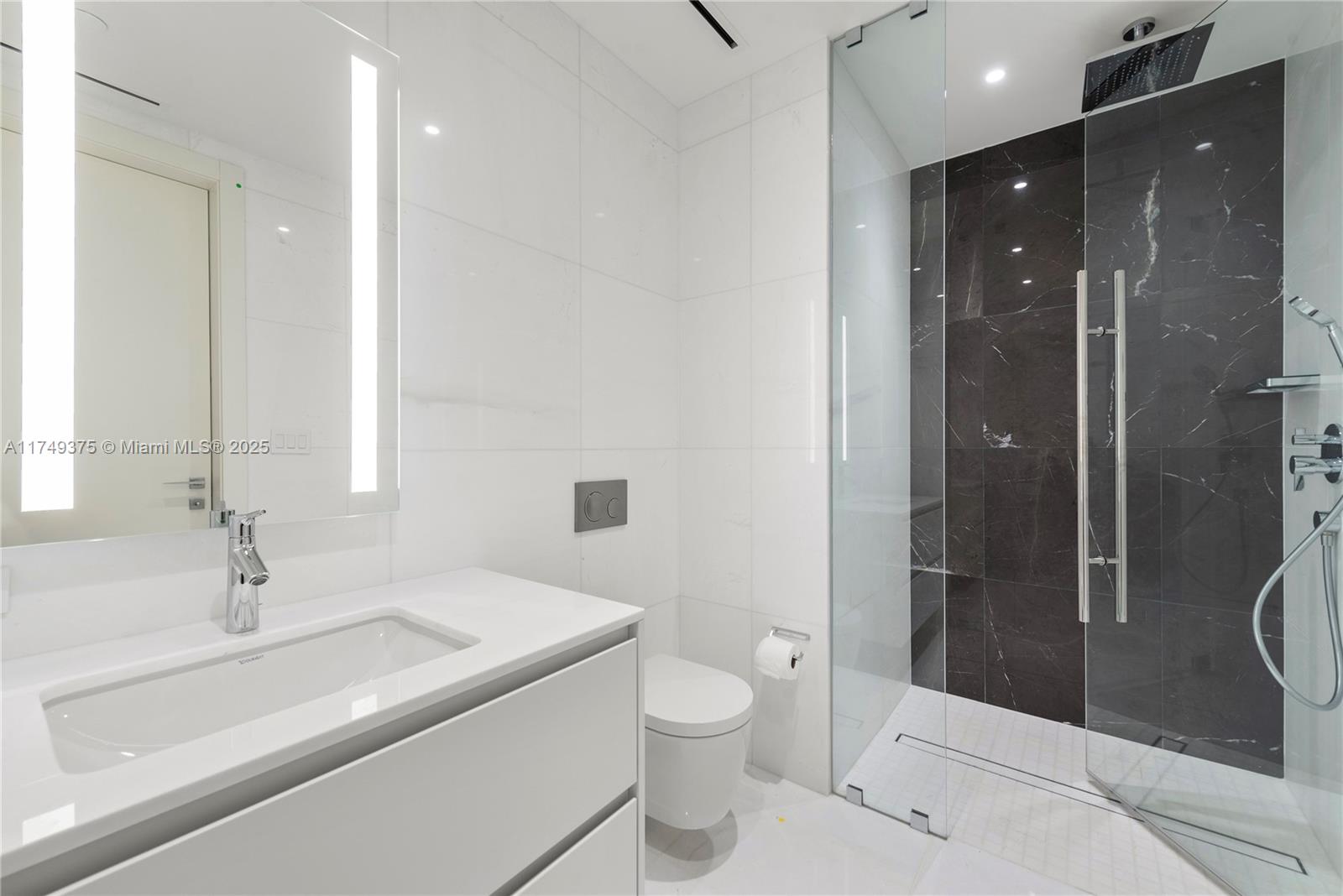 Aston Martin Residences - Residential