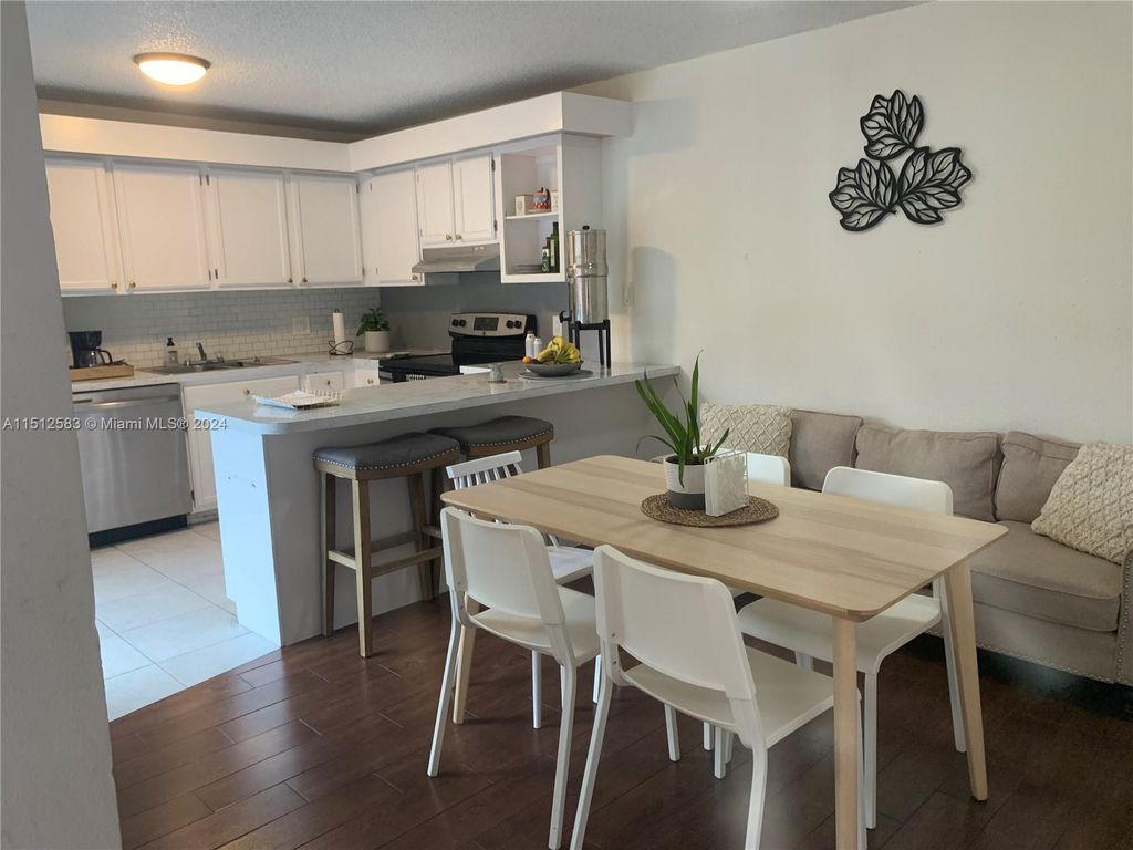 Photo of 2605 Garden Ct, Cooper City, FL 33026 (MLS # A11512583)