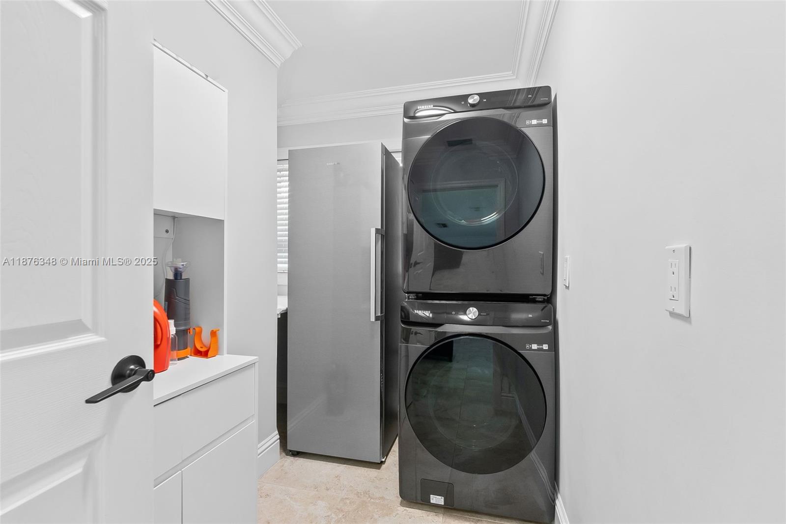 PALM BEACH FARMS CO 10 - Residential