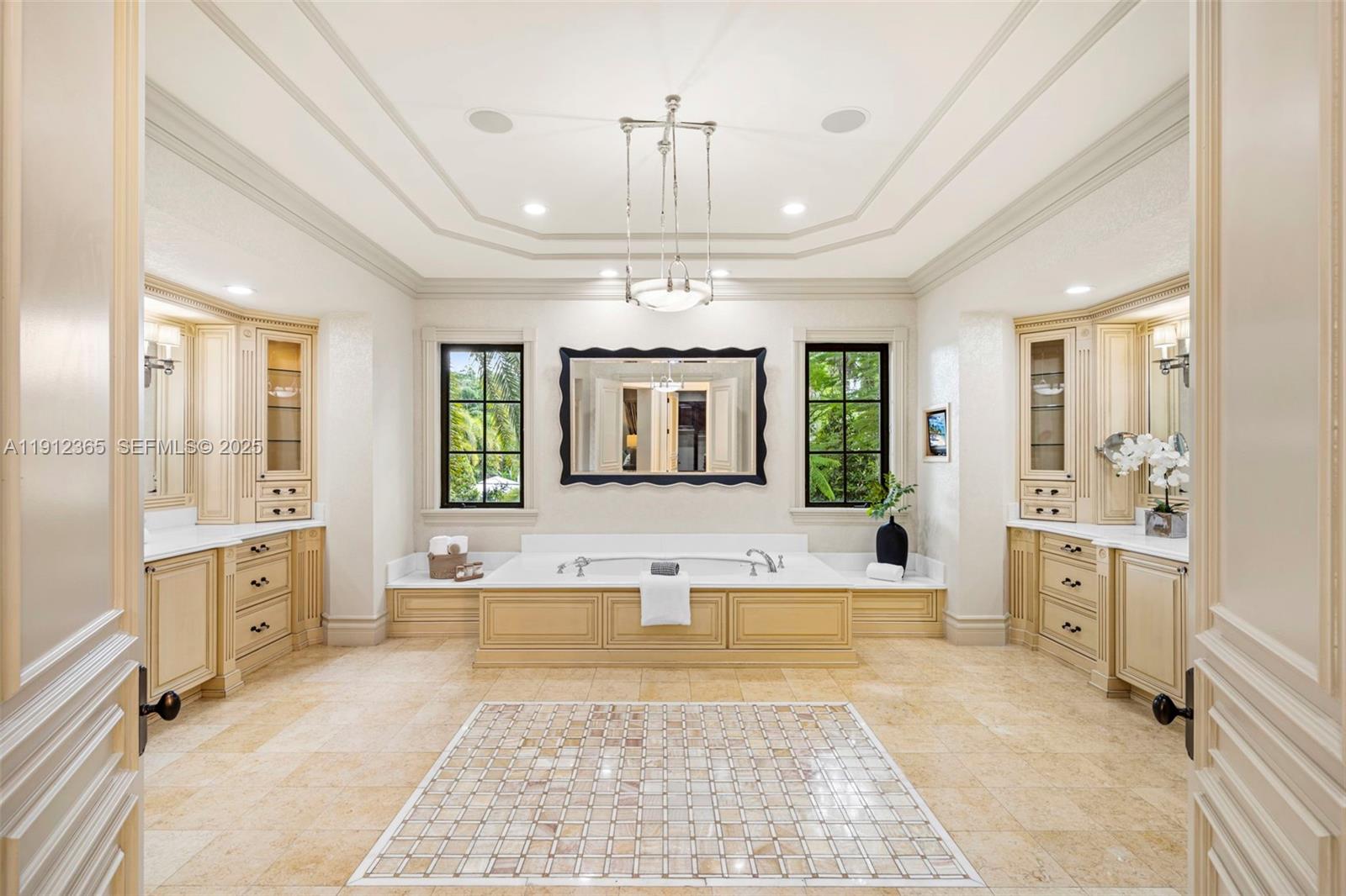 GRANADA PARK AMD - Residential