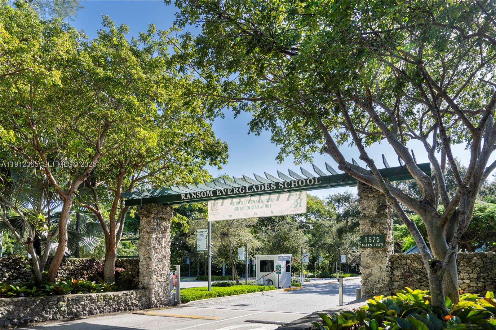 GRANADA PARK AMD - Residential