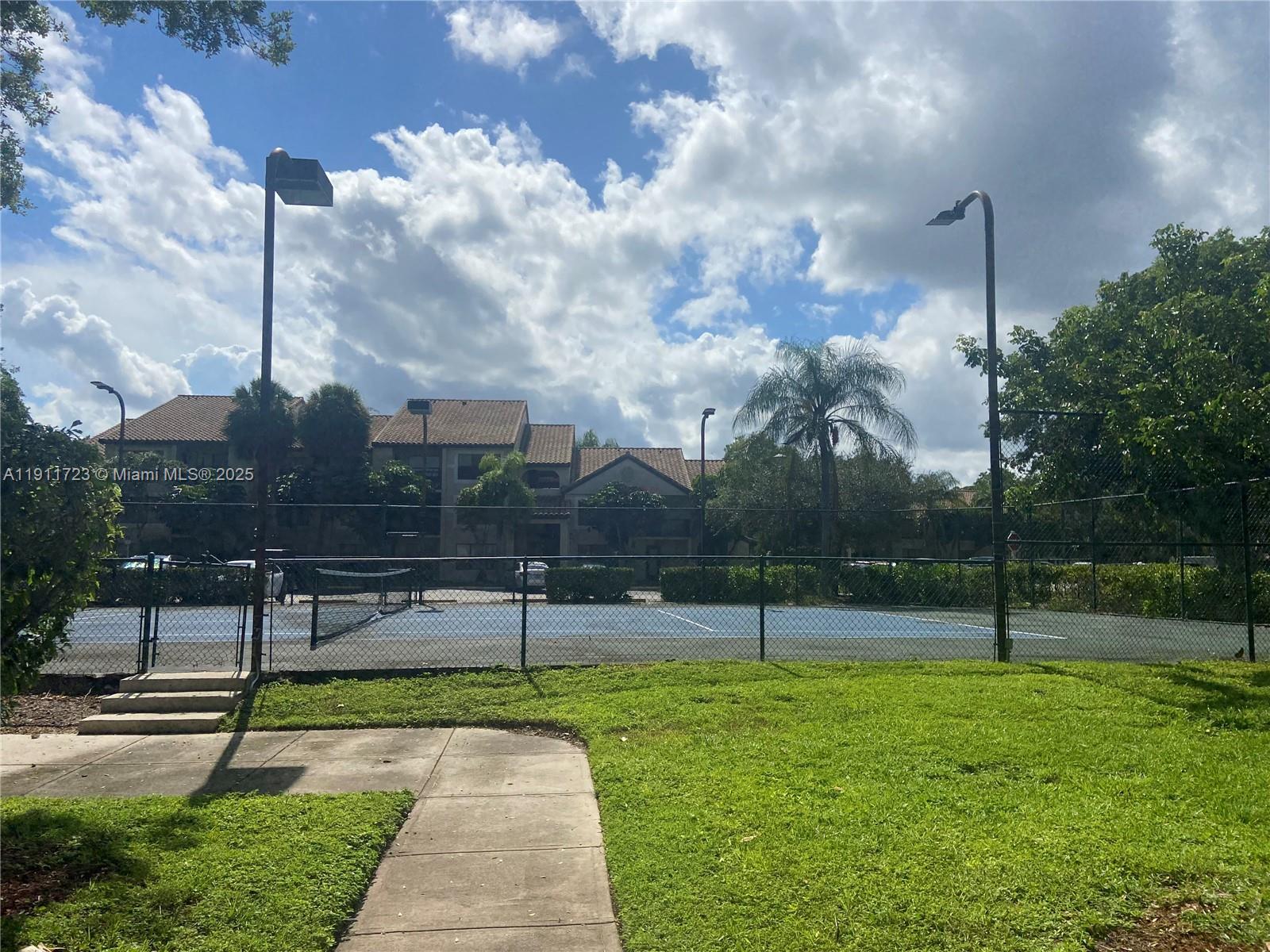 PALM AIRE GARDENS CONDO - Residential Lease