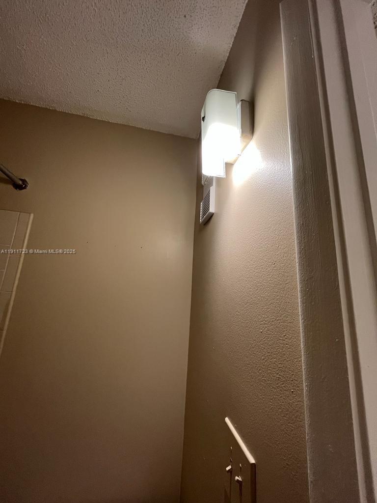 PALM AIRE GARDENS CONDO - Residential Lease