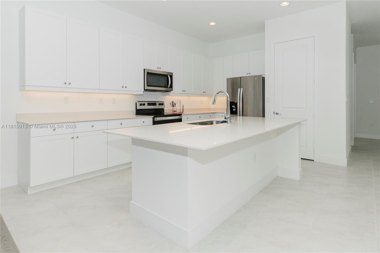 MAPLE RIDGE - Residential