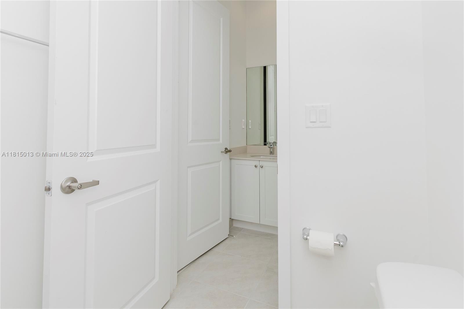 MAPLE RIDGE - Residential