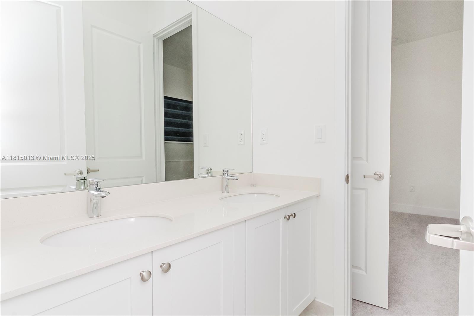 MAPLE RIDGE - Residential