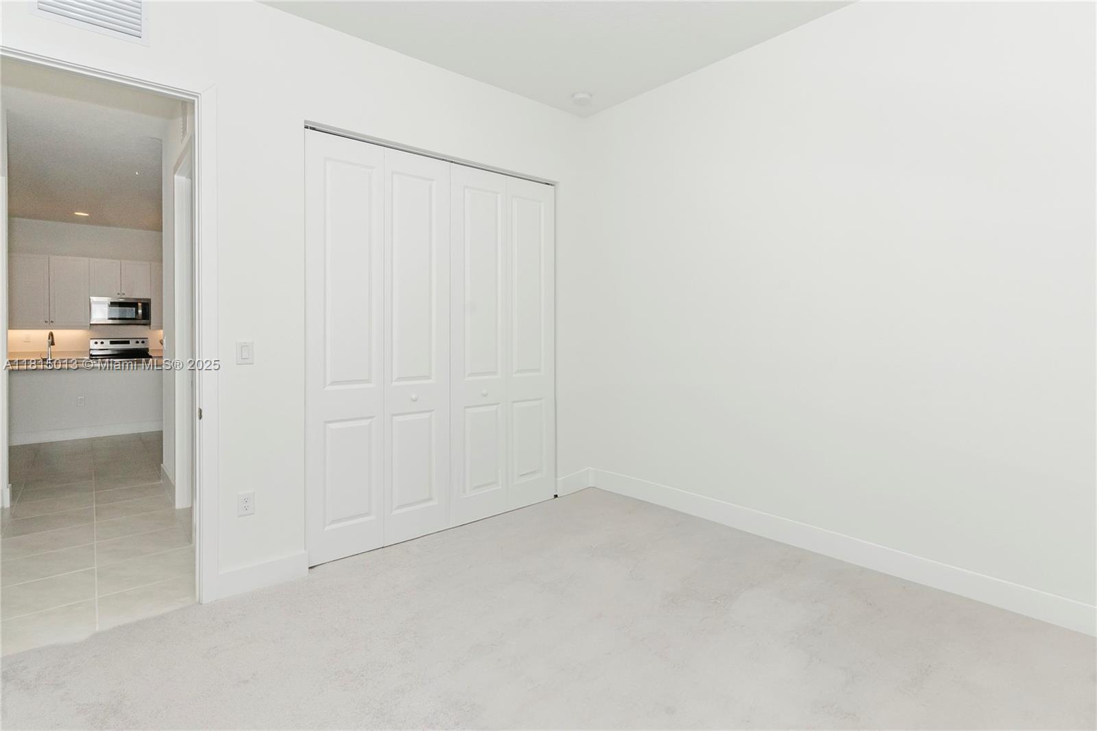 MAPLE RIDGE - Residential