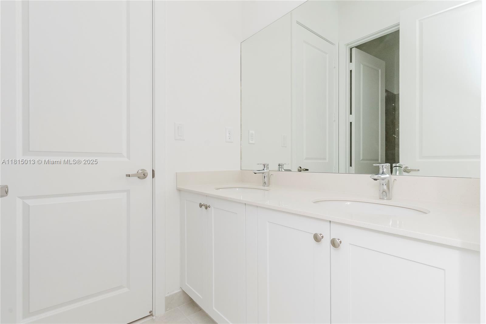 MAPLE RIDGE - Residential