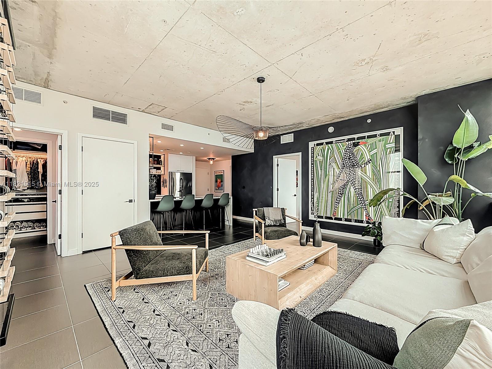 3301 NE 1st Ave H1215