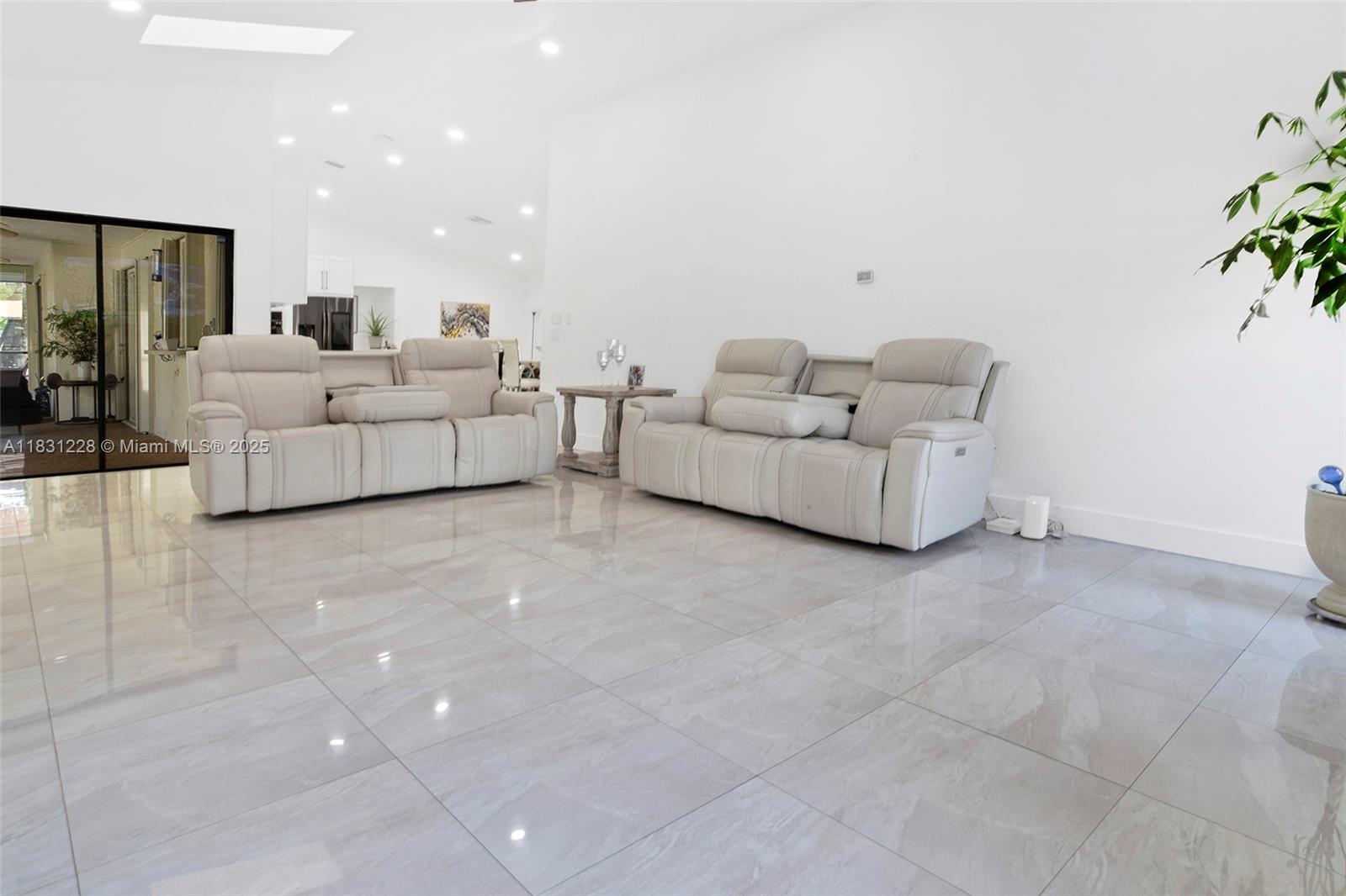 WOODMONT TRACT 60 - Residential