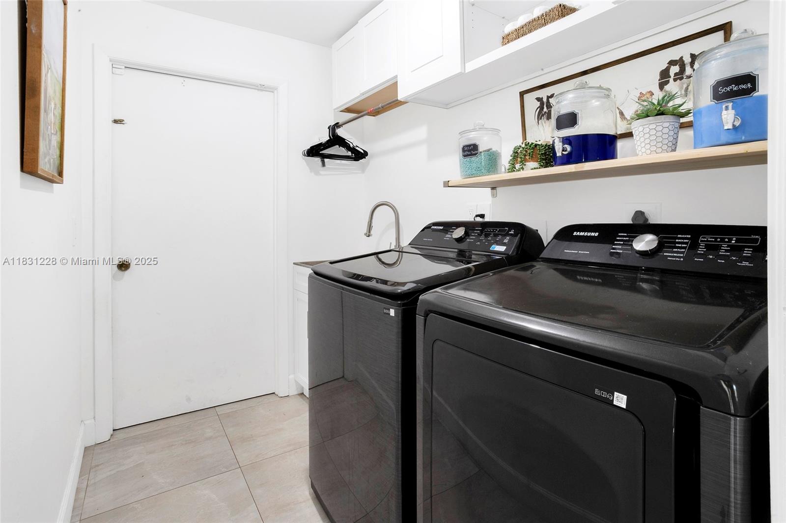 WOODMONT TRACT 60 - Residential