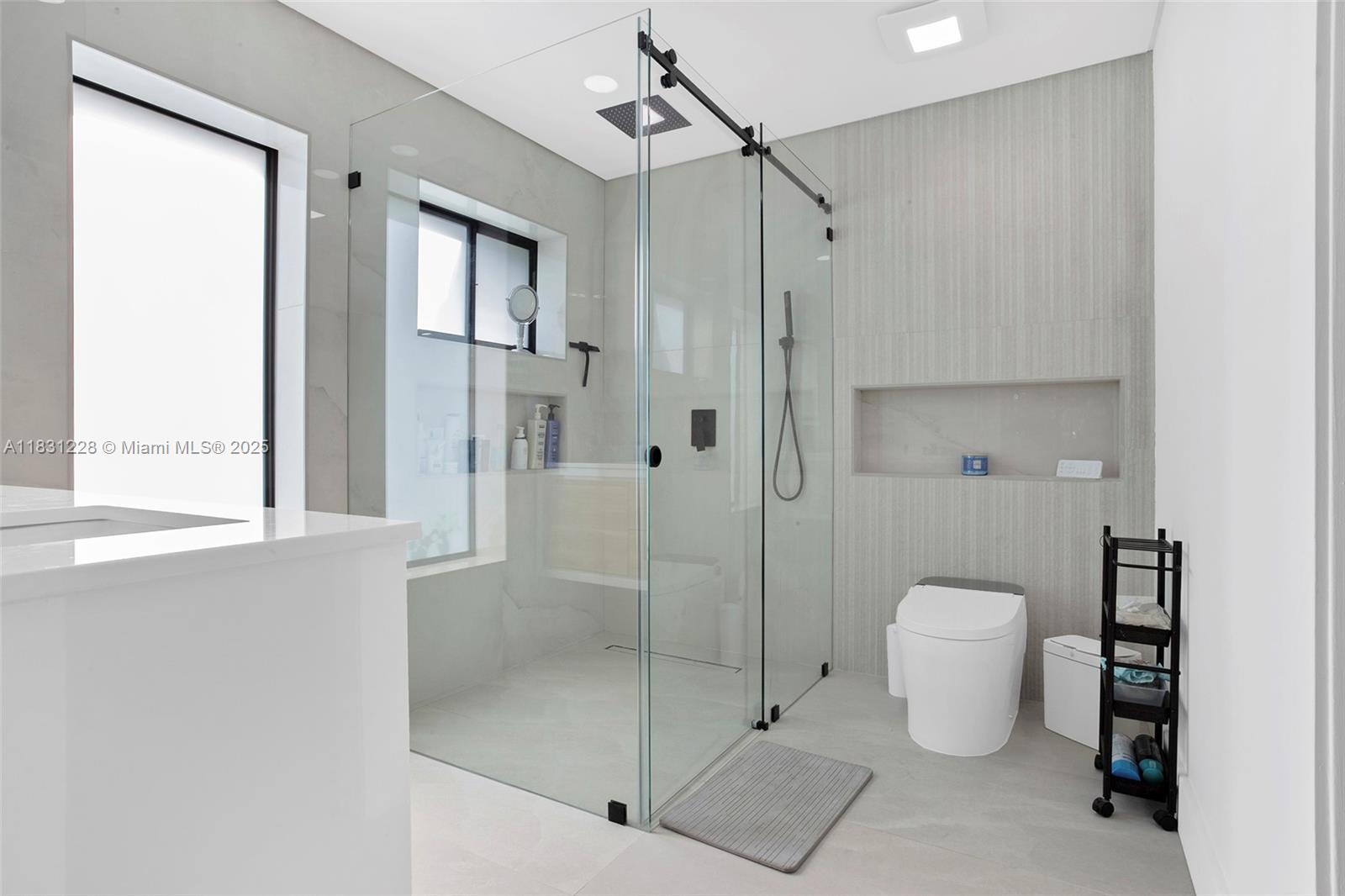 WOODMONT TRACT 60 - Residential