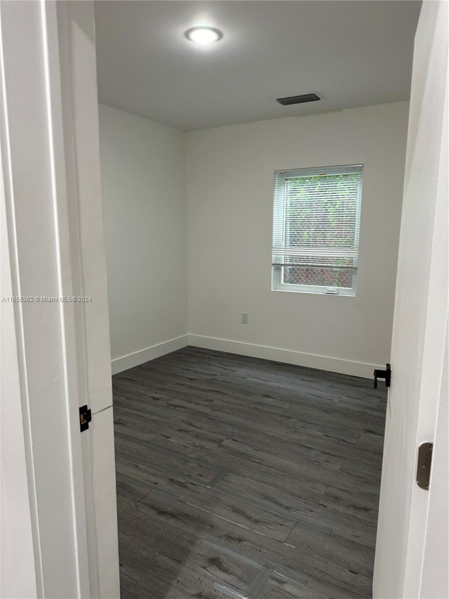 RAILROAD SHOPS INTER SCHO - Residential Lease
