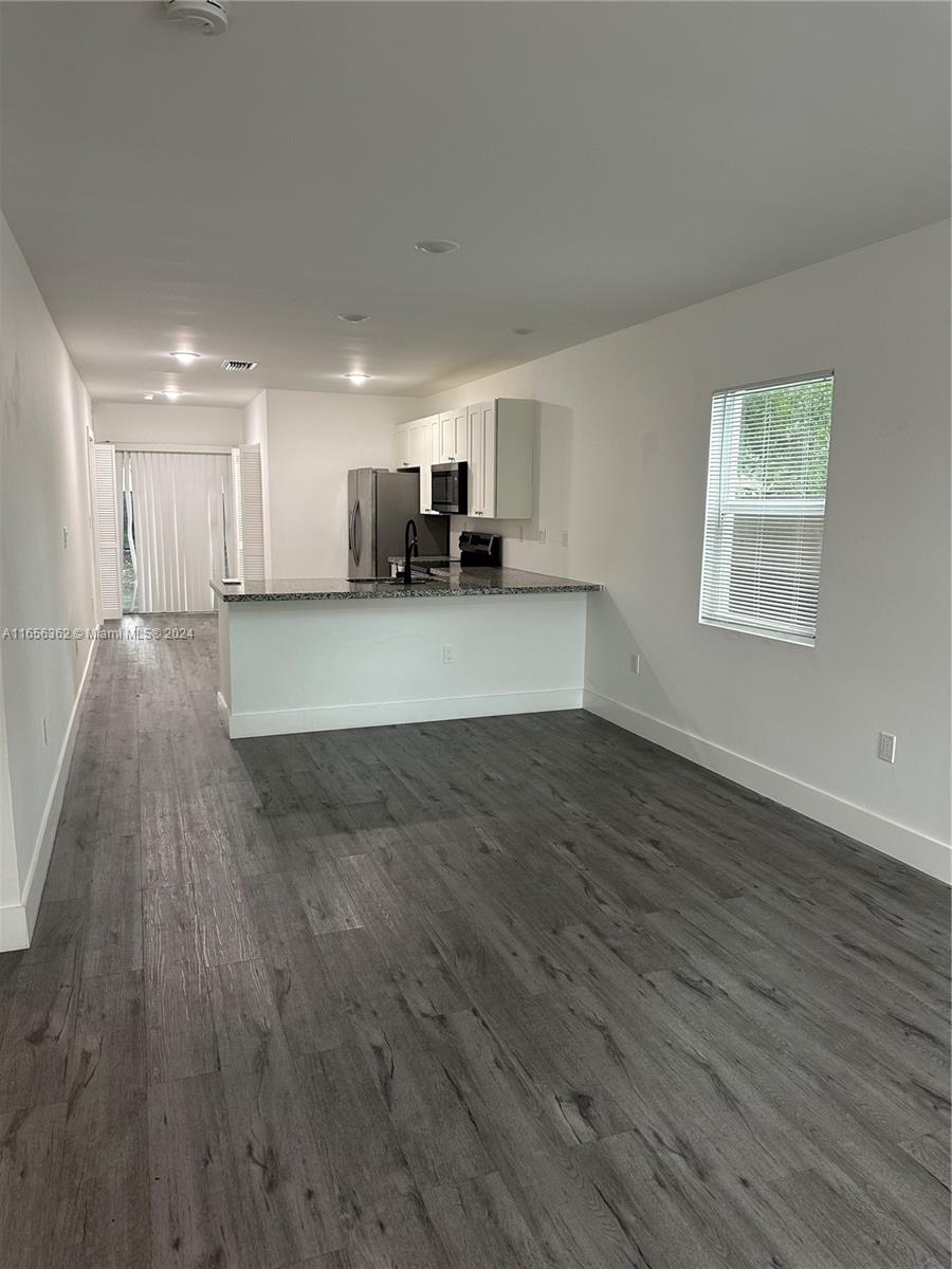 RAILROAD SHOPS INTER SCHO - Residential Lease
