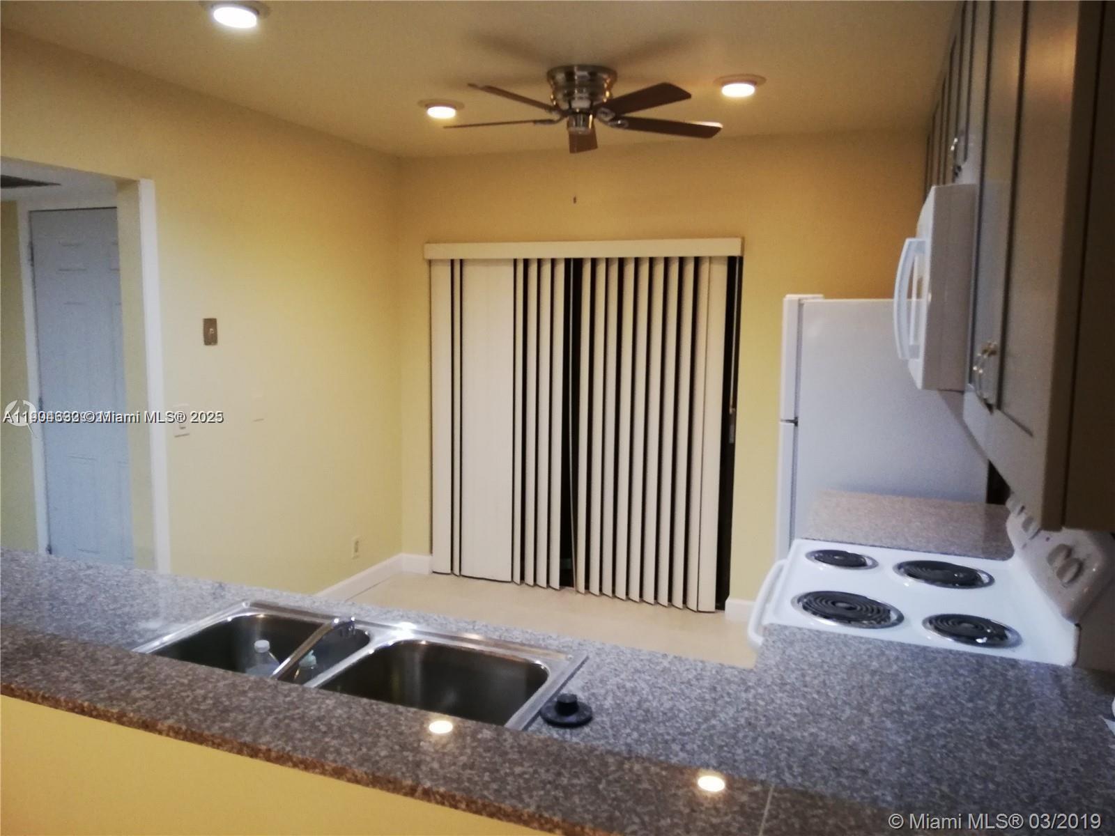 PALM-AIRE VILLAGE 3RD SEC - Residential Lease