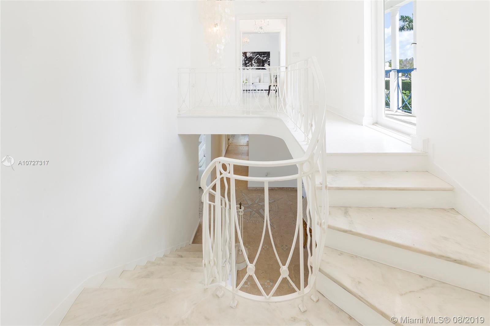 SUNSET LAKE EXTENSION - Residential