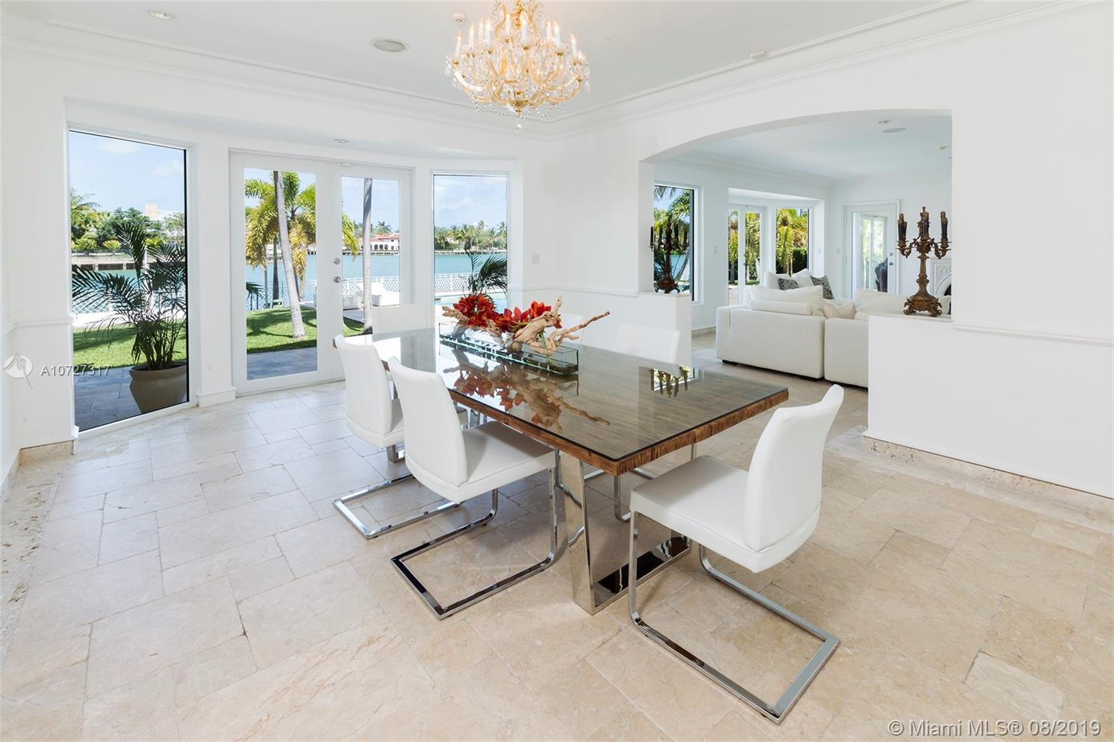 SUNSET LAKE EXTENSION - Residential