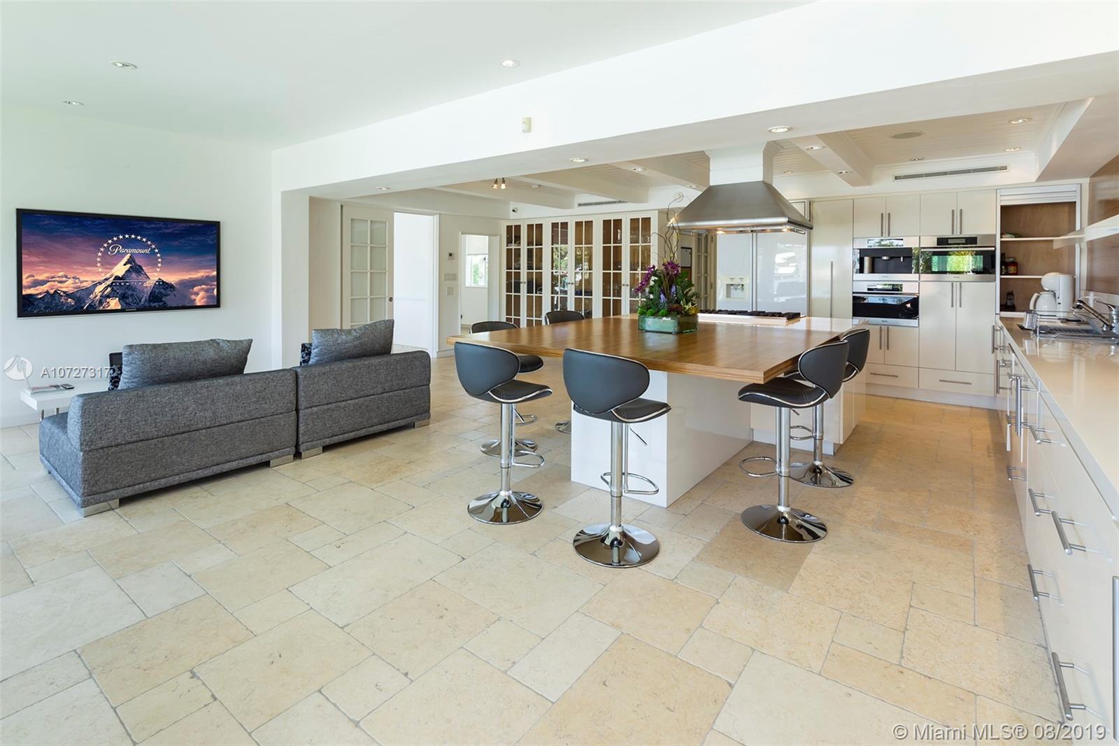 SUNSET LAKE EXTENSION - Residential