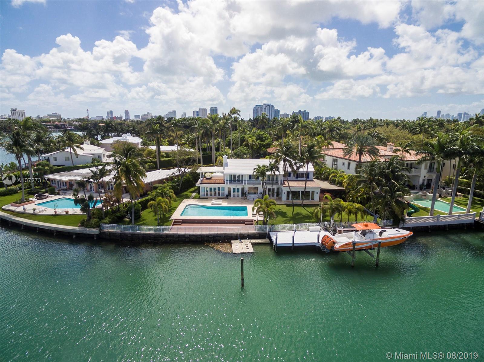 SUNSET LAKE EXTENSION - Residential