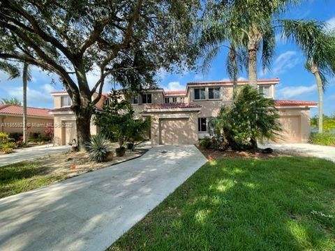 1683 SW 109th Ter Davie FL 33324